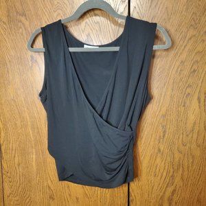 Vetior crop tank